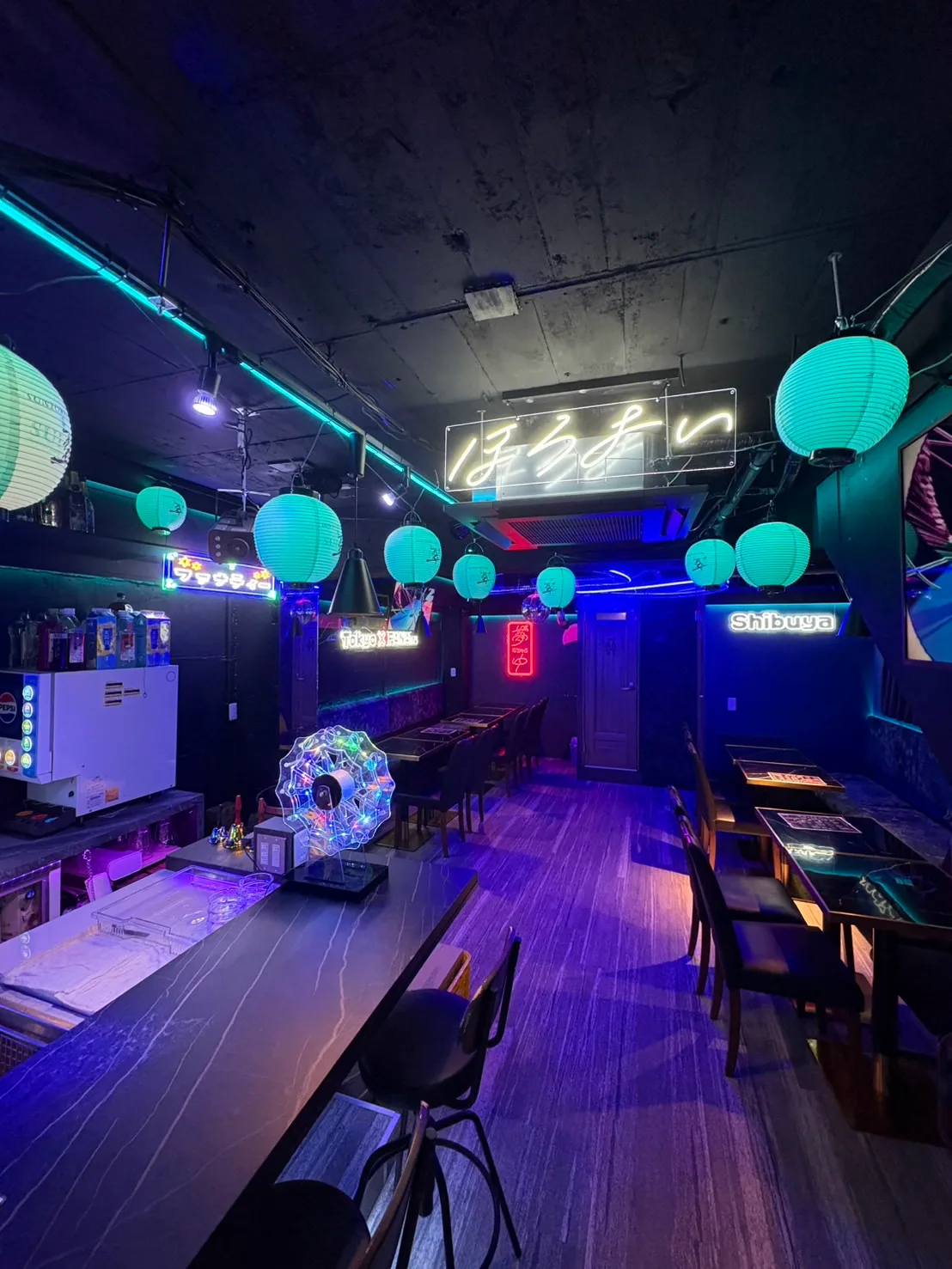 渋谷道玄坂店の店内